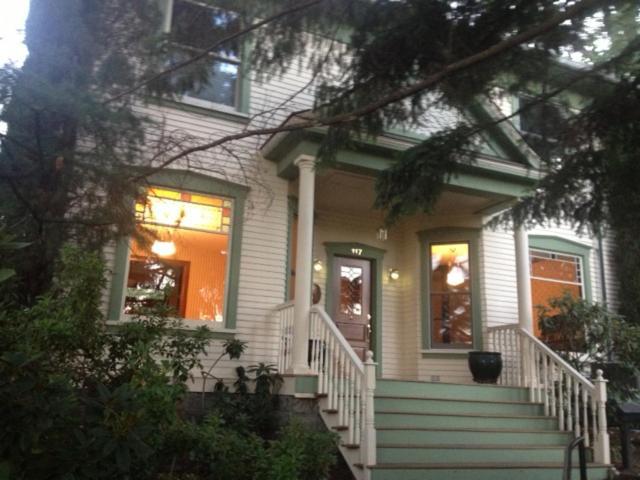 Nightingales Inn Ashland Exterior photo
